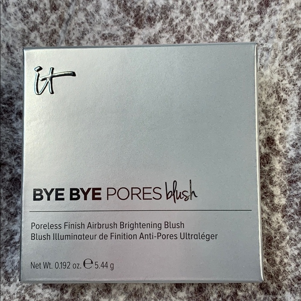 Bye Bye Pores Blush